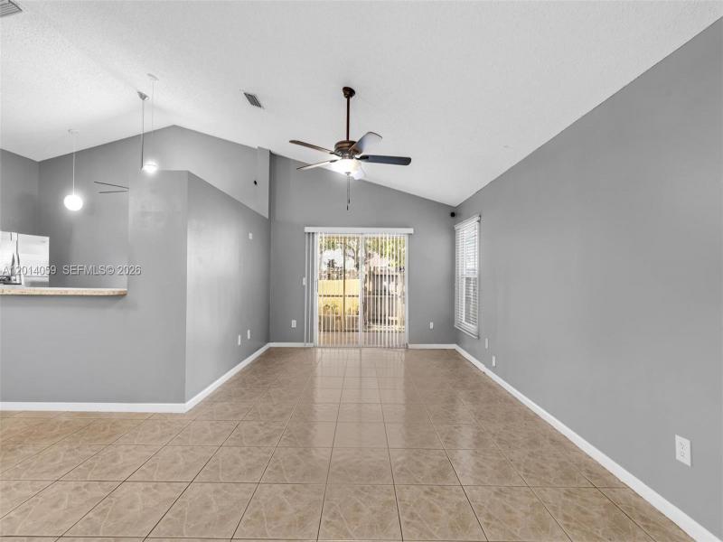 Property photo # 9