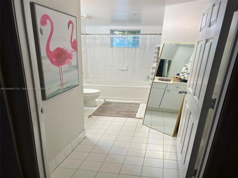 Comprar apartamento en Porto Bellagio 4102