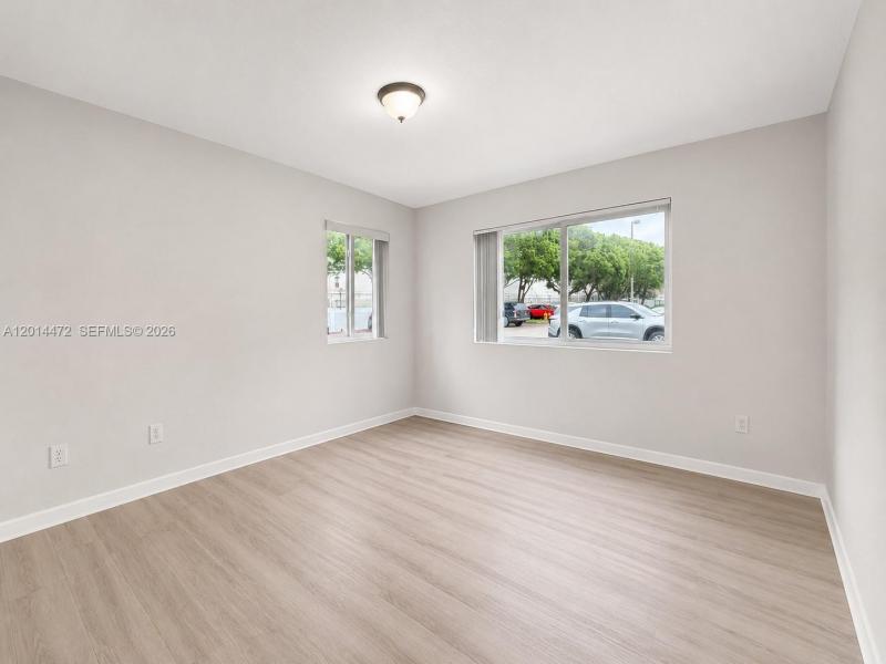 Property photo # 8