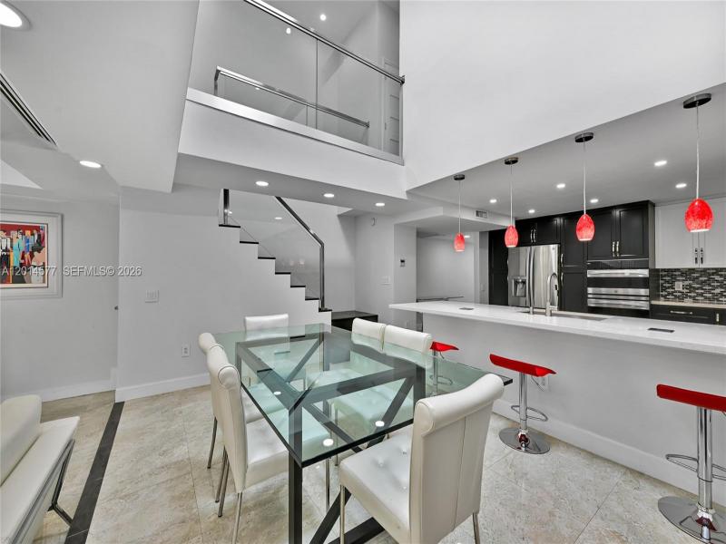 Comprar apartamento en Poinciana Island