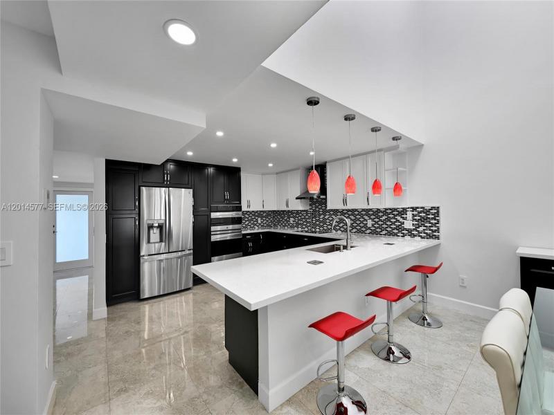 Comprar apartamento en Poinciana Island