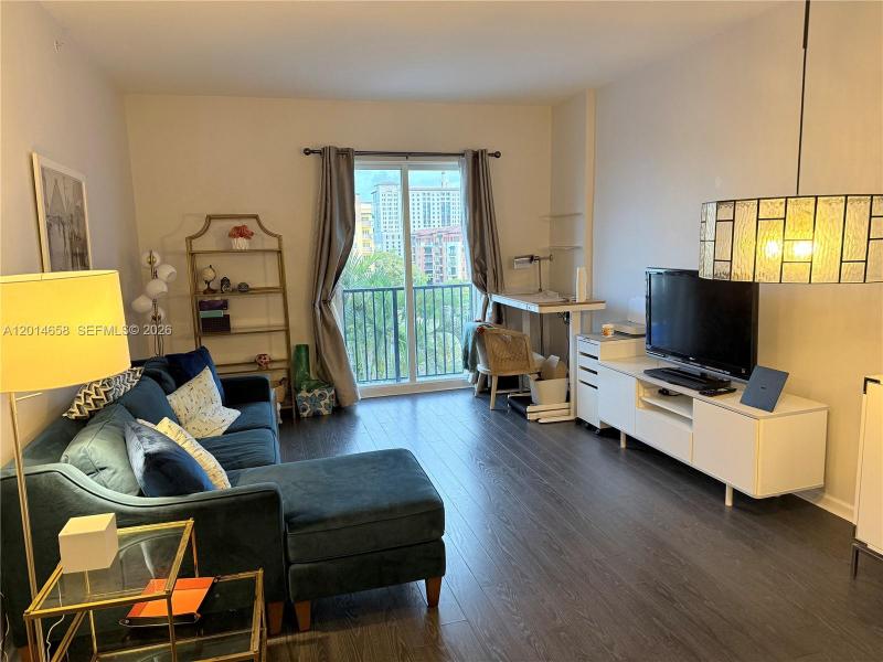 Property photo # 0