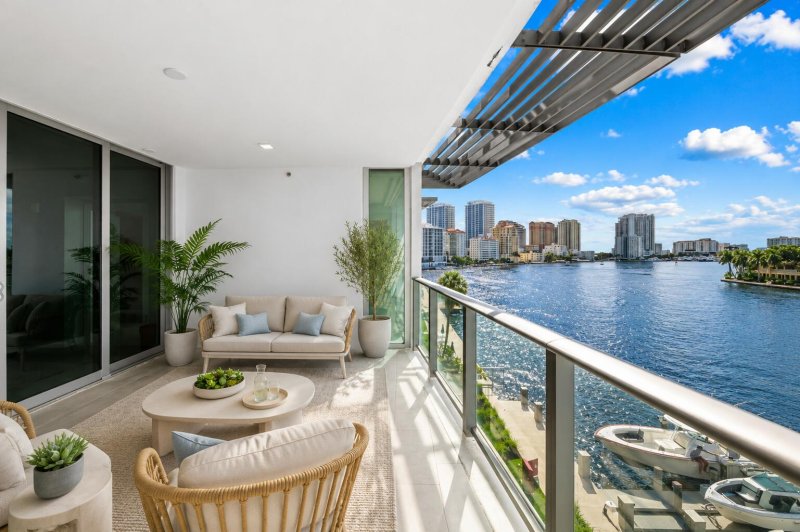 Condo for sale at Adagio Fort Lauderdale Beach 302