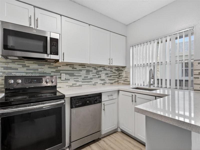 Property photo # 9
