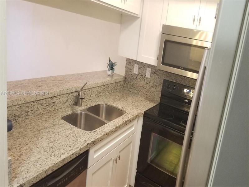 Property photo # 9