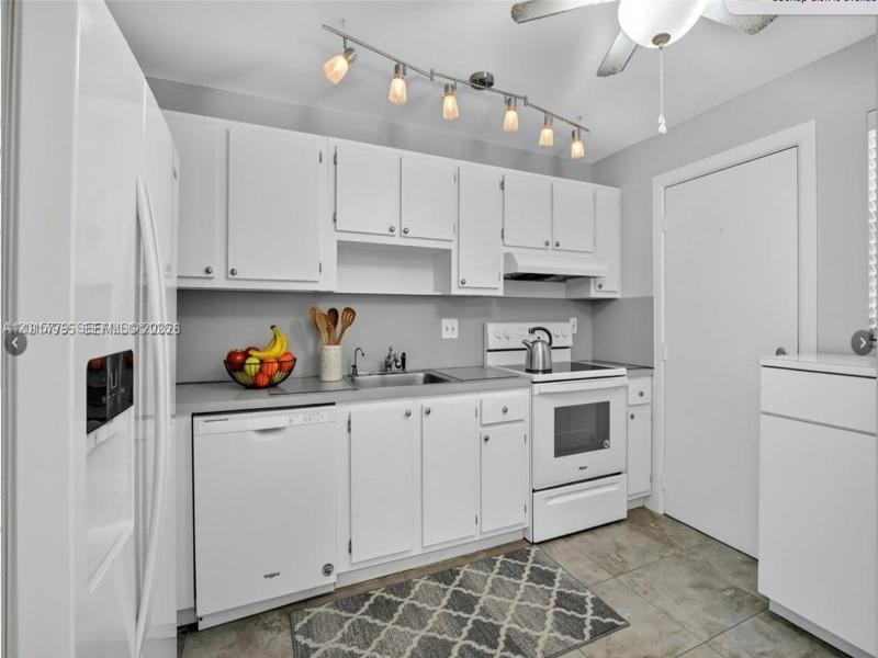 Property photo # 2