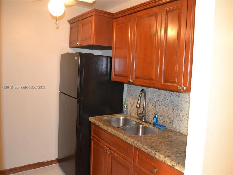 Property photo # 4