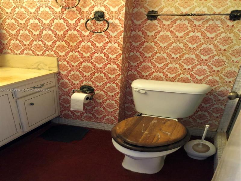 Property photo # 6