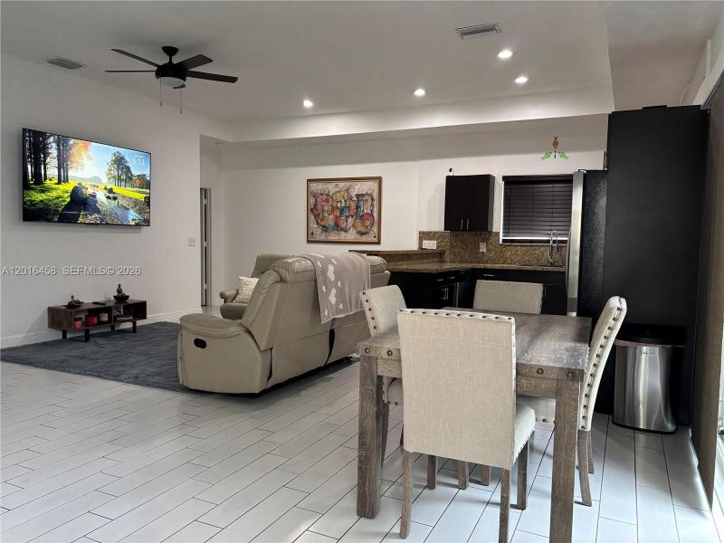 Property photo # 2