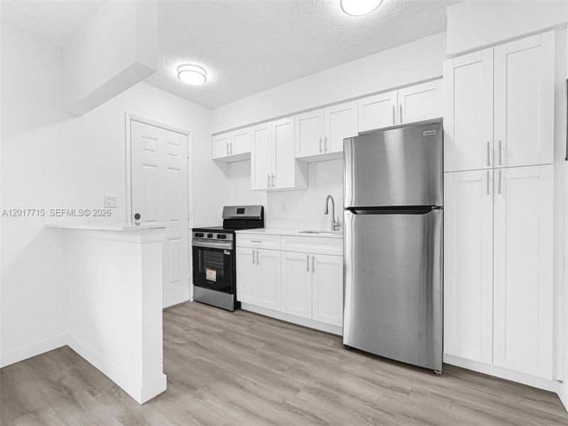 Property photo # 0