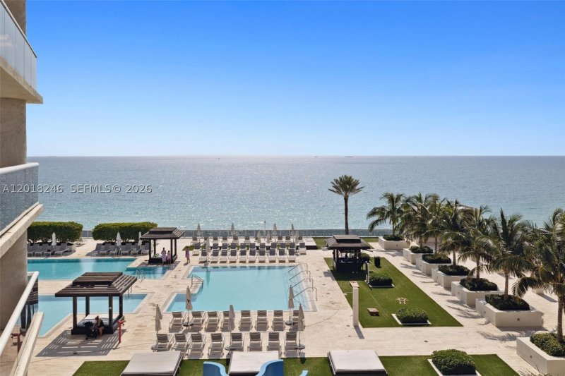 Alquiler de apartamento en Beach Club Three 1005