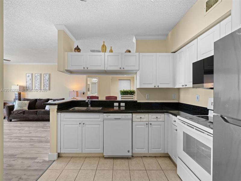 Property photo # 8