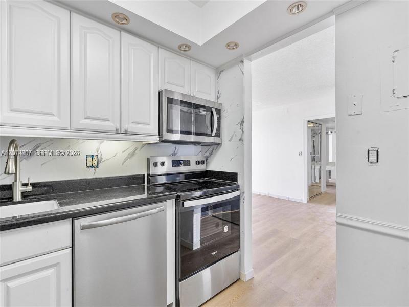 Condo for sale at Coronado I 1608