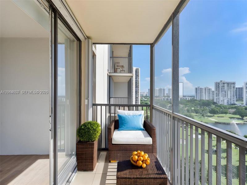 Condo for sale at Coronado I 1608