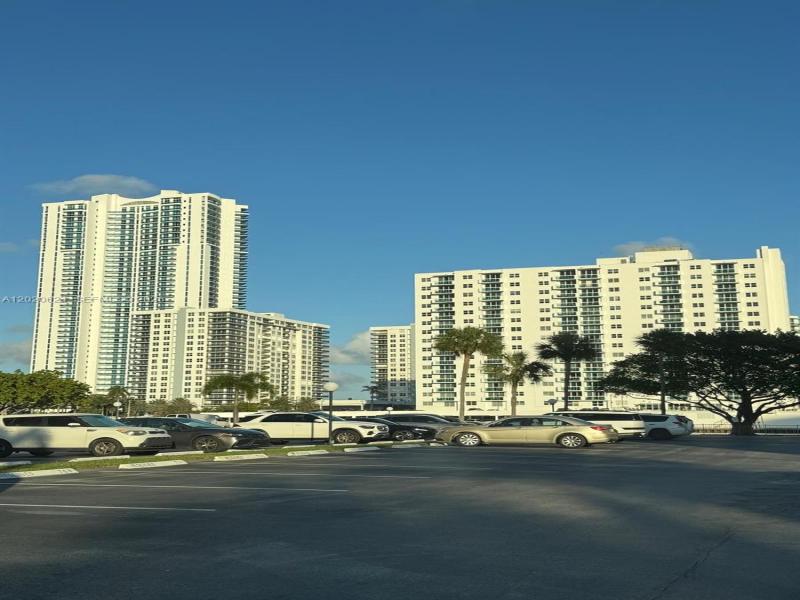 Oceanview Park Apt #406