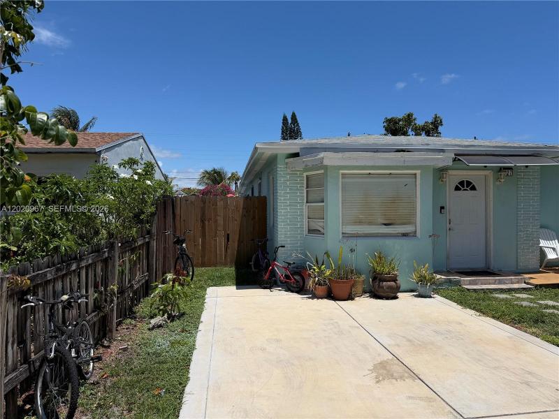 Property photo # 0