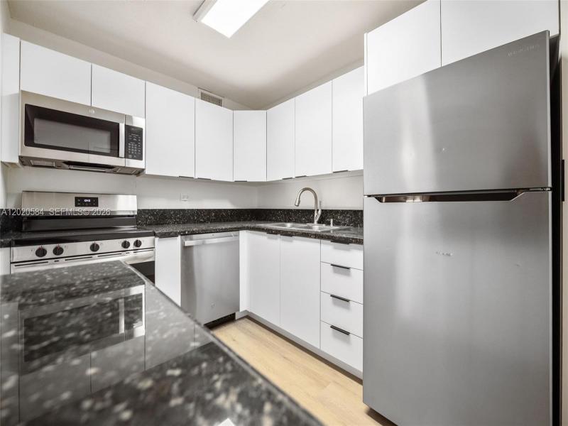 Property photo # 7