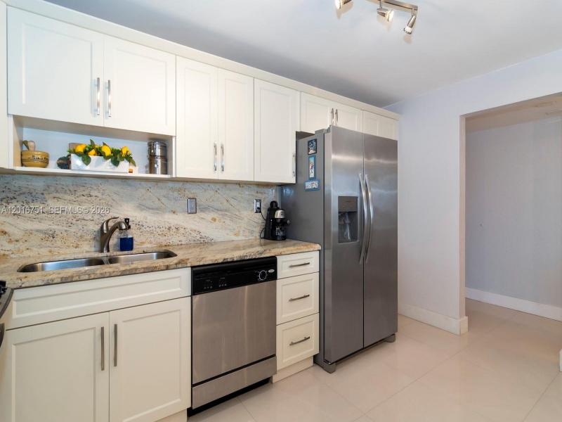 Property photo # 9