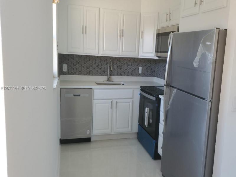 Property photo # 4