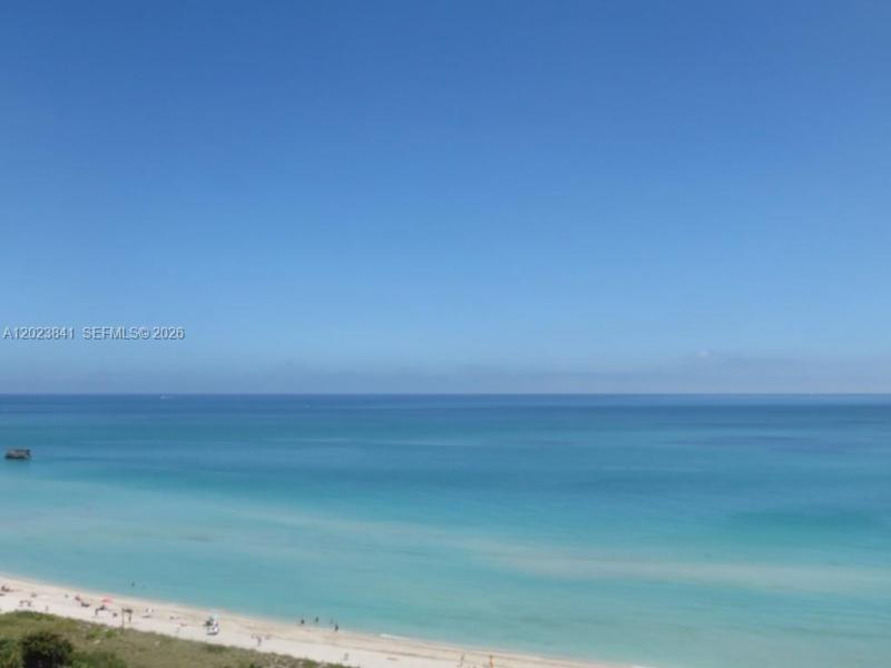 Royal Club Condo Apt #1602