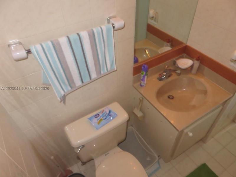 Alquiler de apartamento en Royal Club Condo 1602