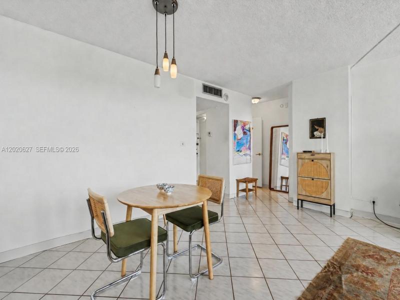 Comprar apartamento en Bayview Towers A603