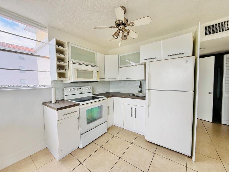 Property photo # 6