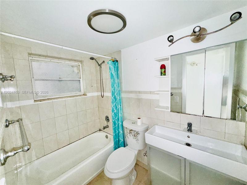 Property photo # 9