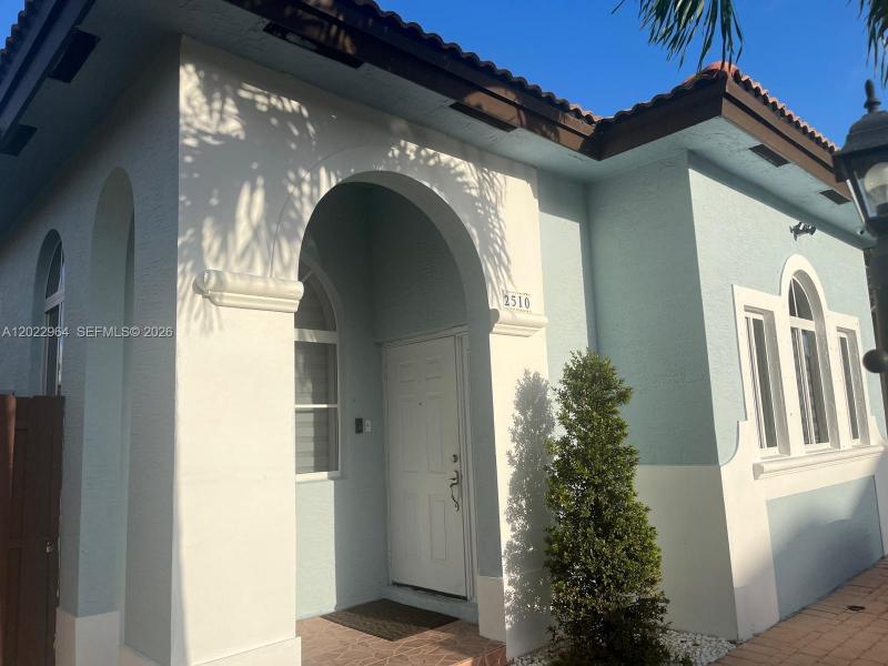 Property photo # 2