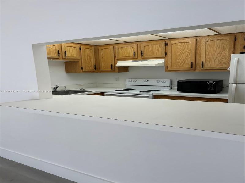 Property photo # 6