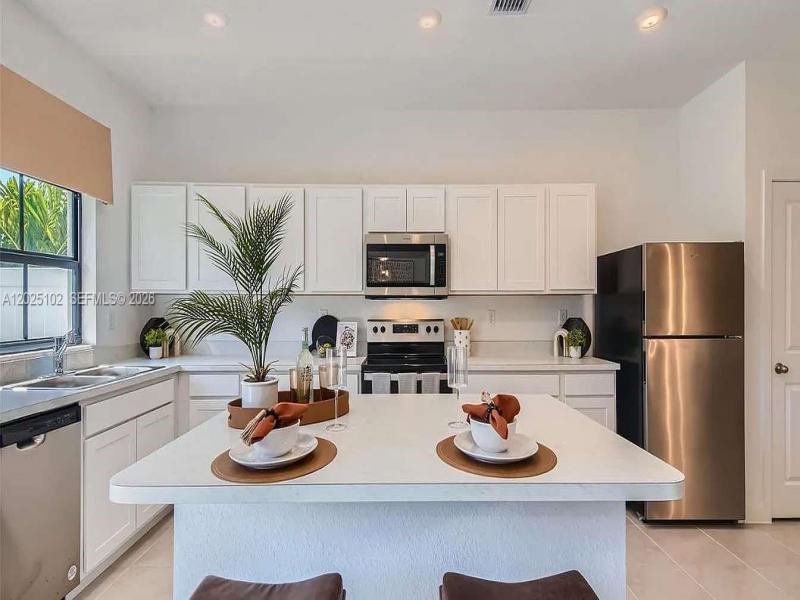 Property photo # 3