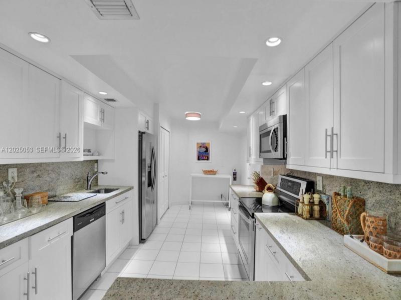 Property photo # 6