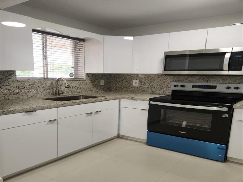 Property photo # 6