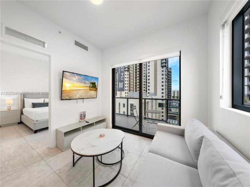 Condo for sale at Smart Brickell Residences 1202