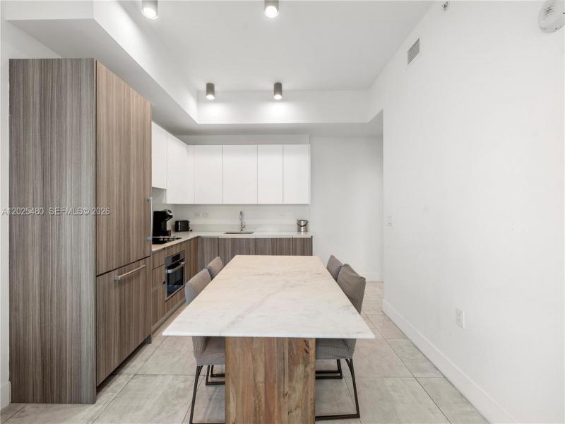 Condo for sale at Smart Brickell Residences 1202