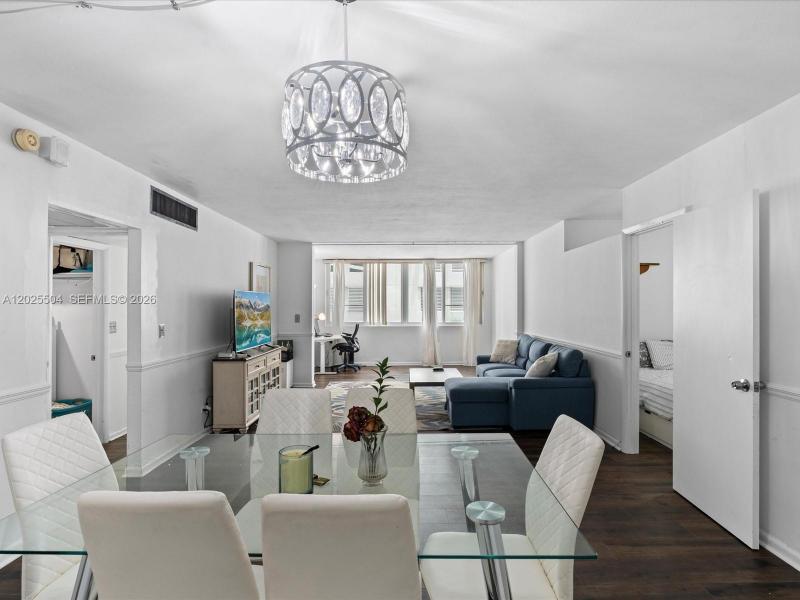 Condo for sale at Carriage Club North 222