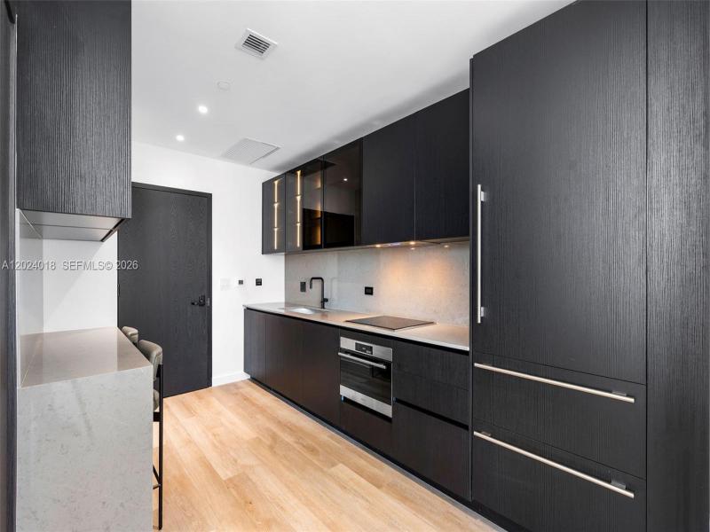 Condo for sale at E11EVEN Hotel & Residences 4504