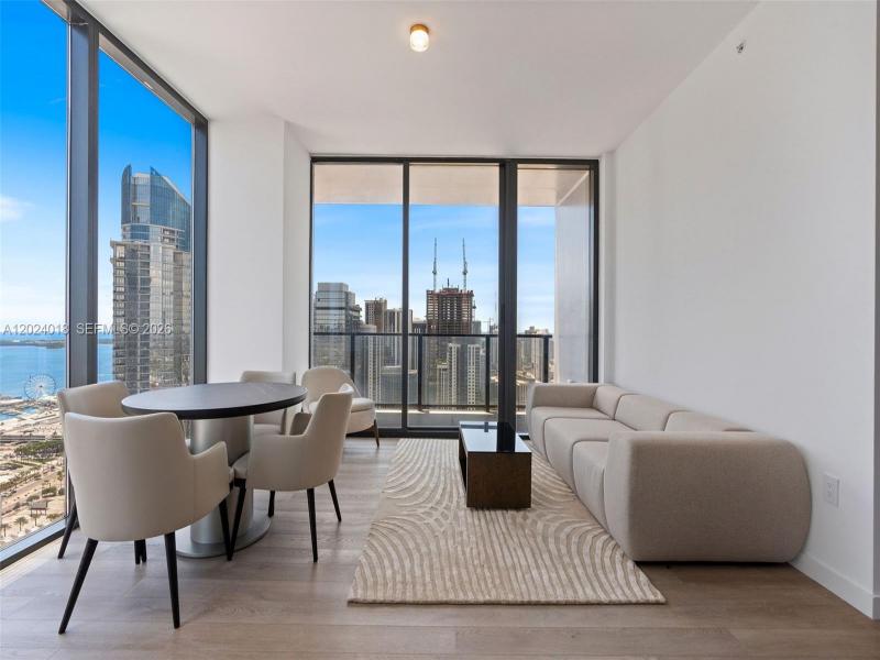 Condo for sale at E11EVEN Hotel & Residences 4504