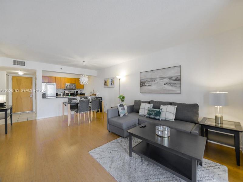 Property photo # 6
