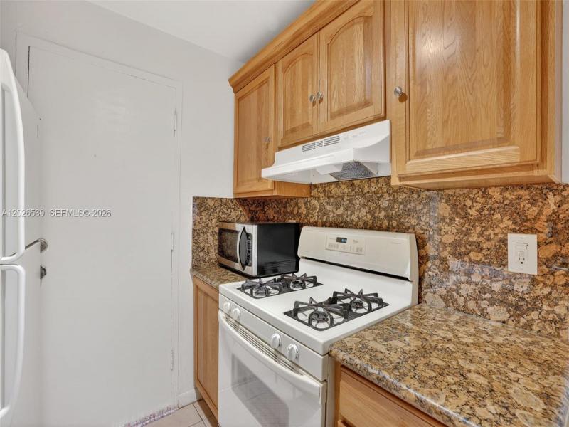Property photo # 8