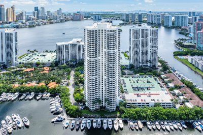 Mystic Pointe 400