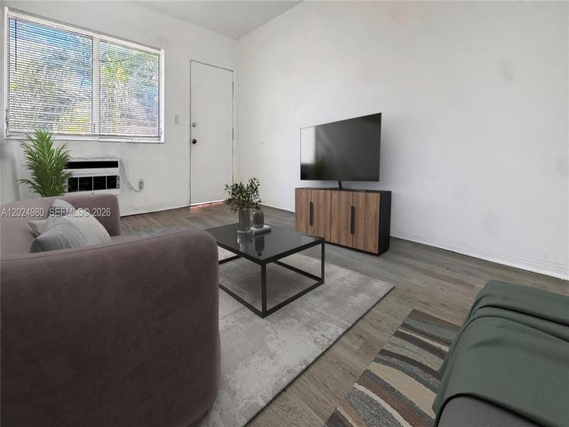 Property photo # 4