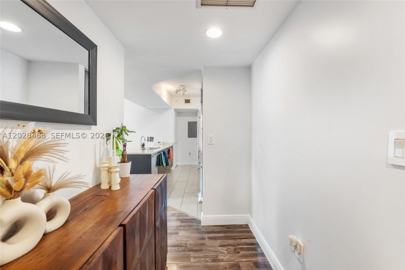 Apartment for rent at 500 Brickell West Tower 3303