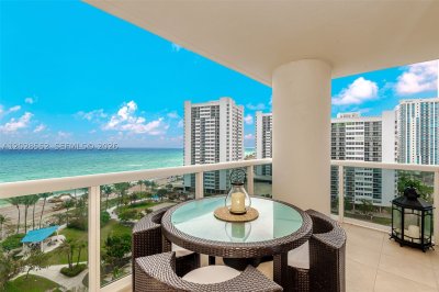 Beach Club One Apt #1105