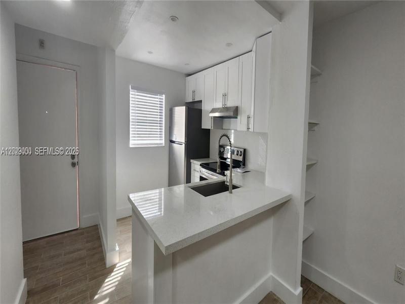 Property photo # 6