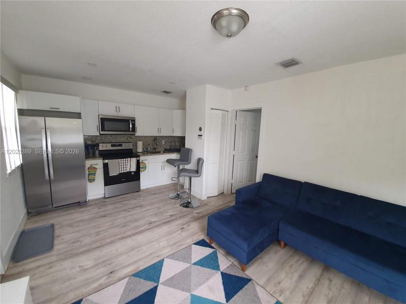 Property photo # 6