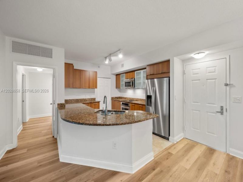 Property photo # 4