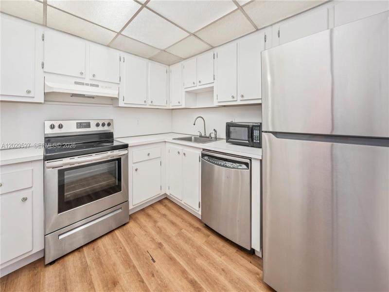 Property photo # 7