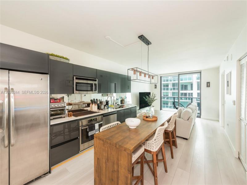 Property photo # 8