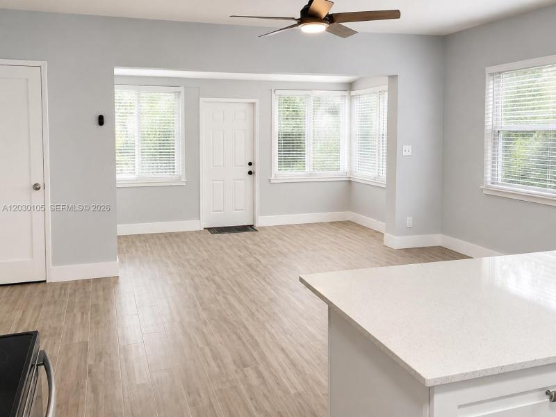 Property photo # 4